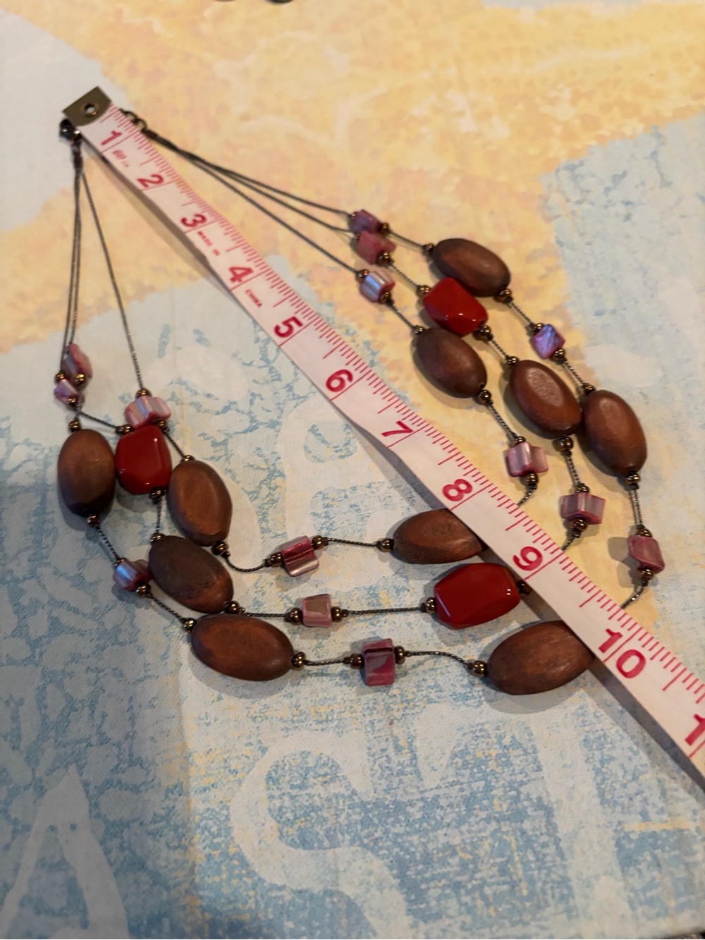 Lot of 7 unique necklaces, beaded, shells, pearl beads,bronze look $23.00. - Picture 14 of 16